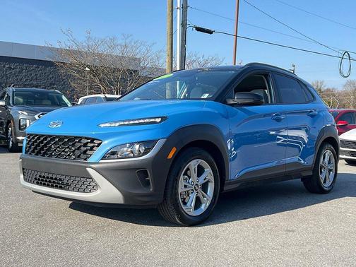 2023 Hyundai KONA SEL
