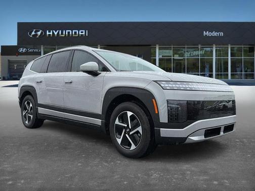 Gray 2026 Hyundai IONIQ 9 SE