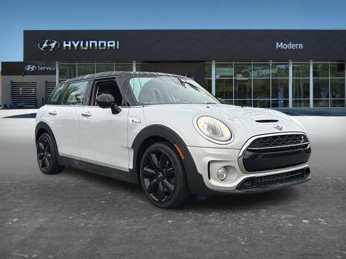 White 2019 MINI Clubman Cooper S