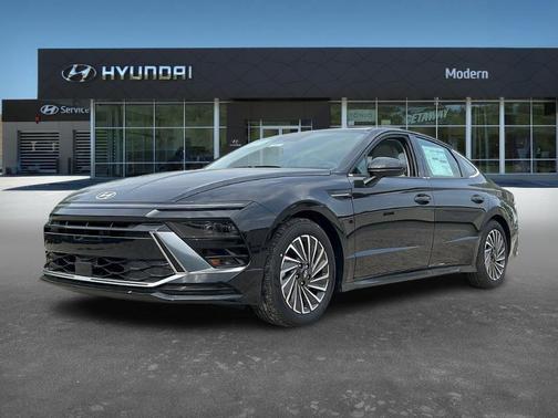 2025 Hyundai SONATA Hybrid SEL