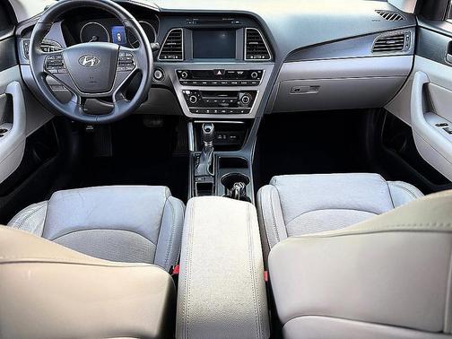 Shale Gray Metallic 2017 Hyundai SONATA Sport