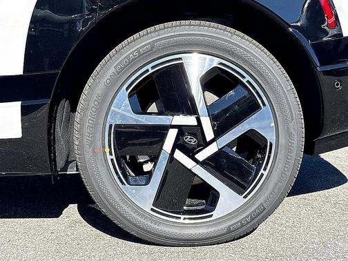 2026 Hyundai IONIQ 9 Performance Limited