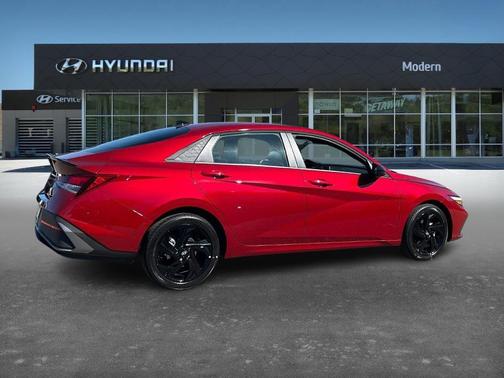 2026 Hyundai ELANTRA SEL