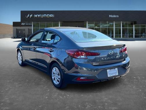 2020 Hyundai ELANTRA SE