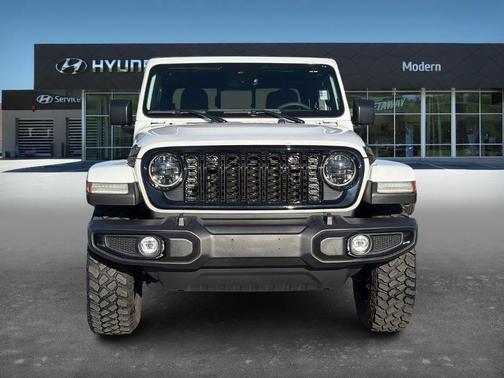 2024 Jeep Gladiator Sport