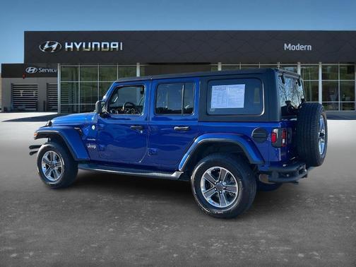 2020 Jeep Wrangler Unlimited Sahara