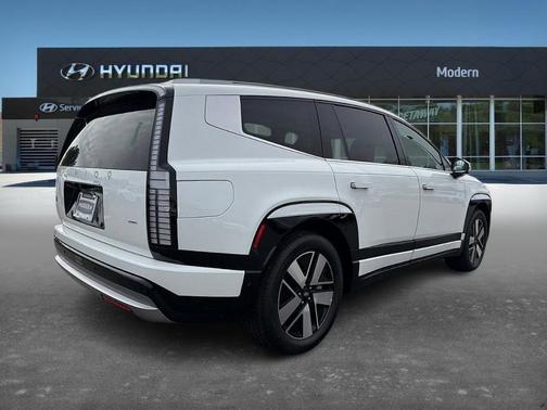 2026 Hyundai IONIQ 9 SEL