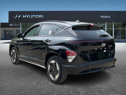 2025 Hyundai KONA EV SEL