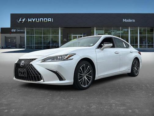 2022 Lexus ES 300h ES 300h