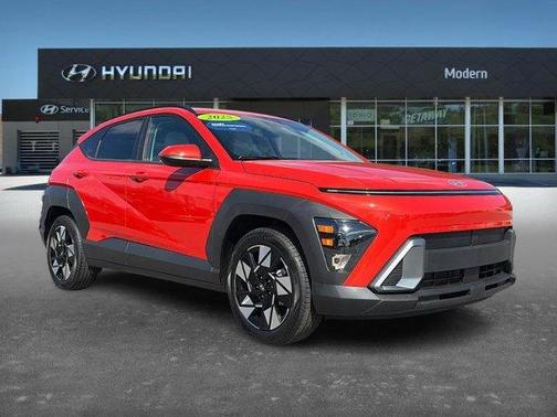2025 Hyundai KONA SEL