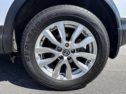 2021 Nissan Rogue Sport S