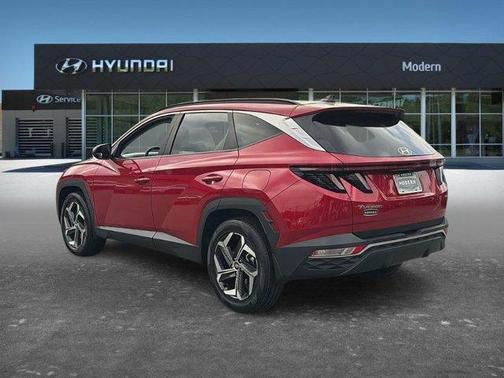 Red 2023 Hyundai TUCSON SEL