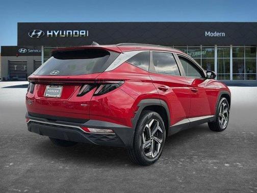 Red 2023 Hyundai TUCSON SEL