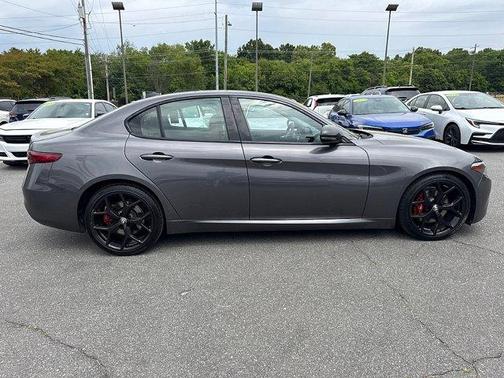 Gray 2019 Alfa Romeo Giulia Ti