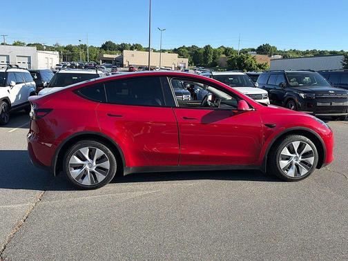Red Multi 2023 Tesla Model Y Long Range