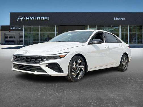 2025 Hyundai ELANTRA HEV SEL Sport
