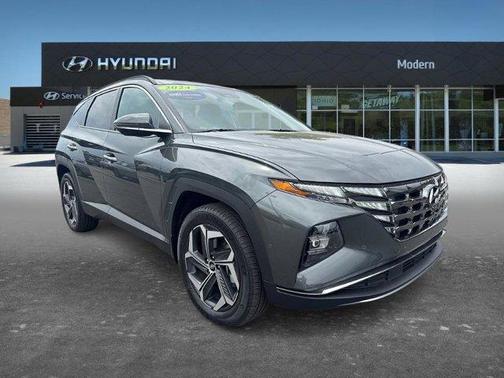 Gray 2024 Hyundai TUCSON Hybrid Limited