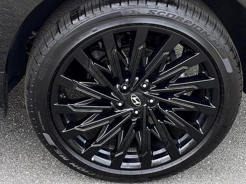 2025 Hyundai SANTA FE Calligraphy