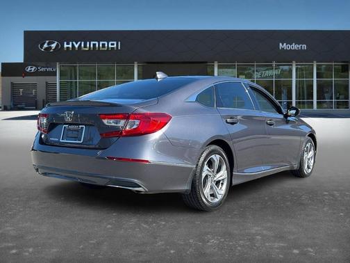 2019 Honda Accord EX