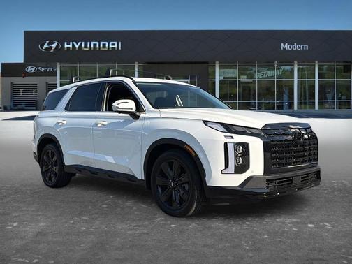 White 2025 Hyundai PALISADE XRT
