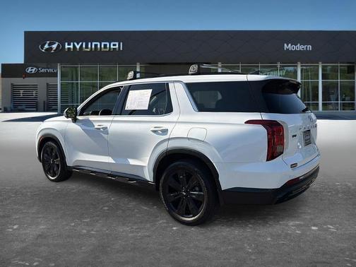 White 2025 Hyundai PALISADE XRT