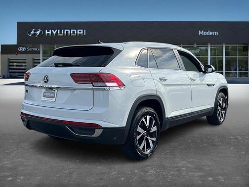 2023 Volkswagen Atlas Cross Sport 2.0T SE