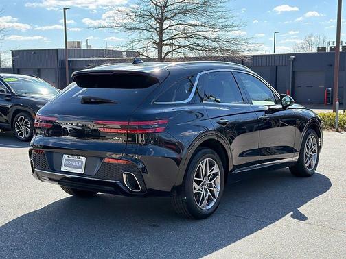 2023 Genesis GV70 2.5T