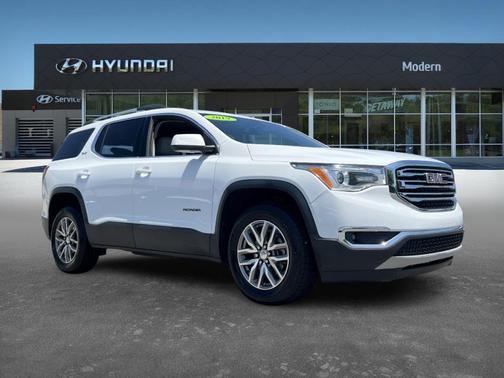2019 GMC Acadia SLE-2