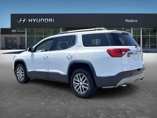 2019 GMC Acadia SLE-2