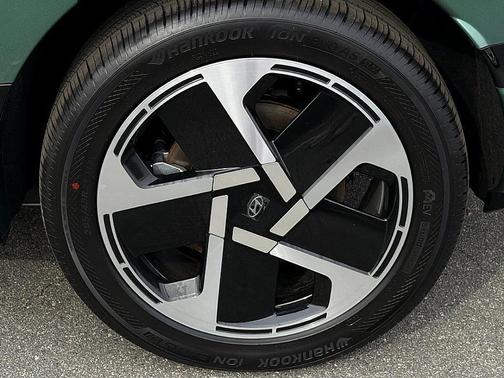 2026 Hyundai IONIQ 9 Performance Calligraphy