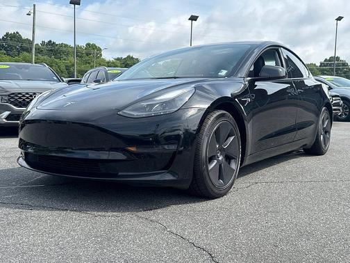 Black 2022 Tesla Model 3 Long Range
