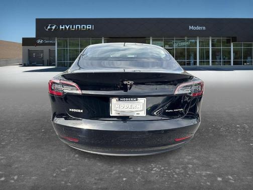 Black 2022 Tesla Model 3 Long Range