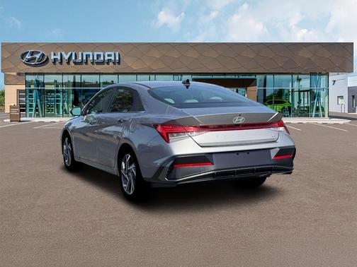 2026 Hyundai ELANTRA HEV Limited