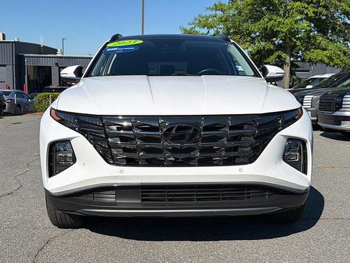 White 2023 Hyundai TUCSON Limited