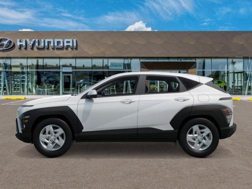 2025 Hyundai KONA SE