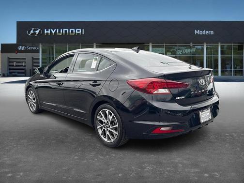 2020 Hyundai ELANTRA Limited