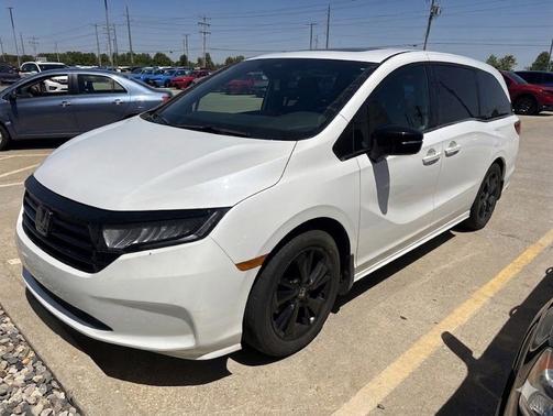 Platinum White Pearl 2023 Honda Odyssey