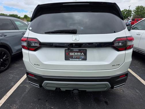 Platinum White Pearl 2025 Honda Pilot