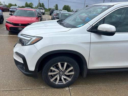 Platinum White Pearl 2021 Honda Pilot