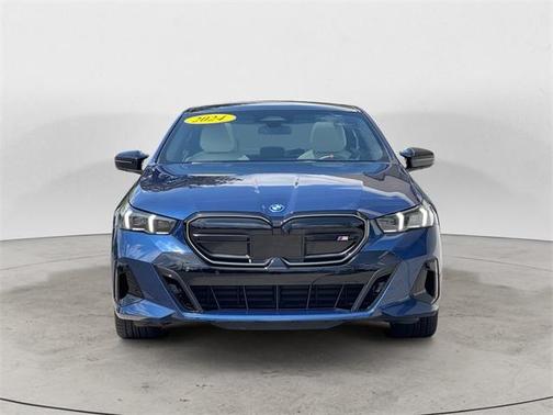 2024 BMW i5 M60