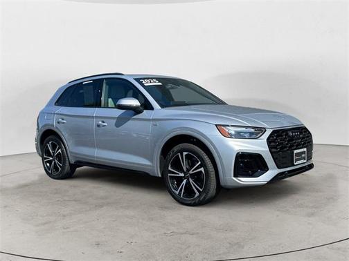 2025 Audi Q5 45 S line quattro Premium