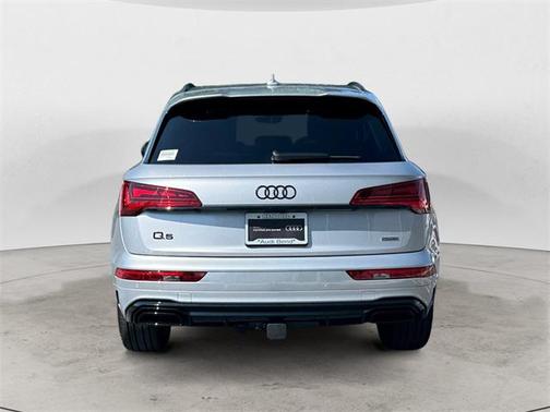 2025 Audi Q5 45 S line quattro Premium