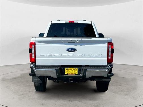 2024 Ford F-350 Lariat Super Duty