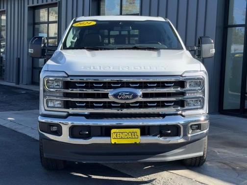 2024 Ford F-350 Lariat Super Duty