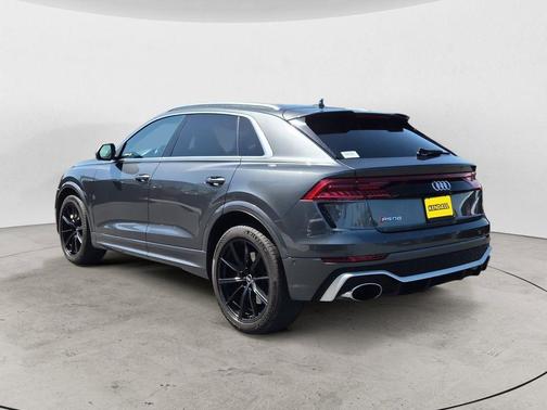Daytona Gray Pearl Effect 2022 Audi RS Q8 4.0T quattro