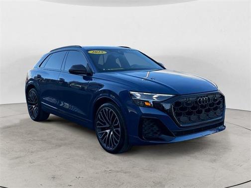 2025 Audi SQ8 4.0T quattro Premium Plus