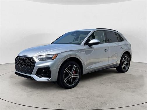 2025 Audi Q5 55 S line quattro Premium
