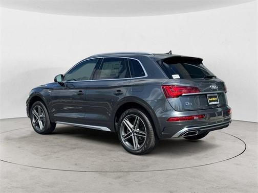 2025 Audi Q5 55 S line quattro Premium
