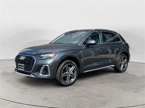 2025 Audi Q5 55 S line quattro Premium
