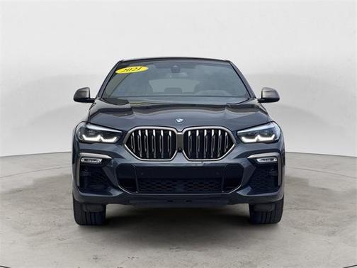2021 BMW X6 M50i